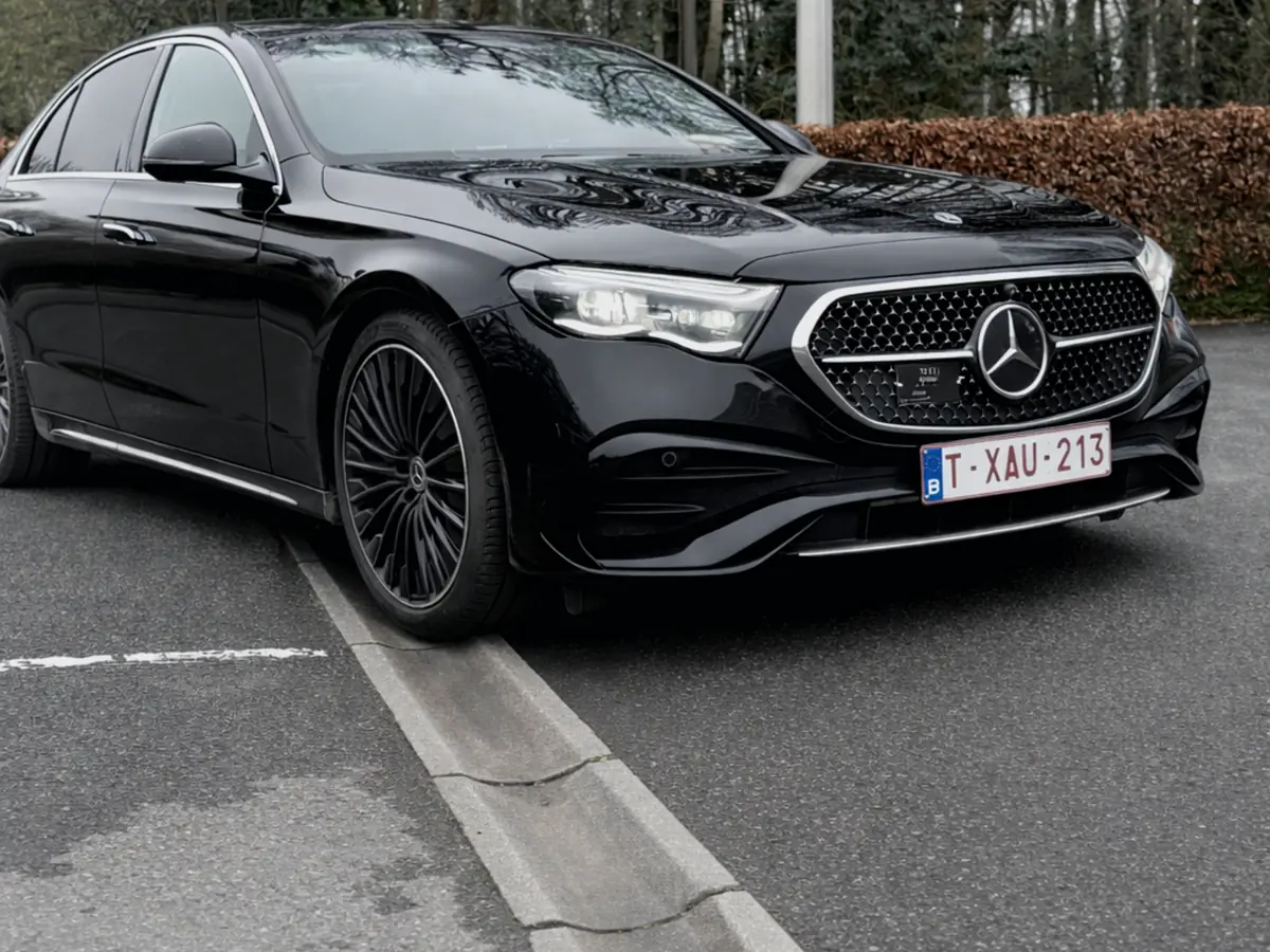 Black ATS Mercedes saloon